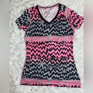 Nike PRO Running Dri Fit Short Sleeve Geometric Chevron Top Running Women medium